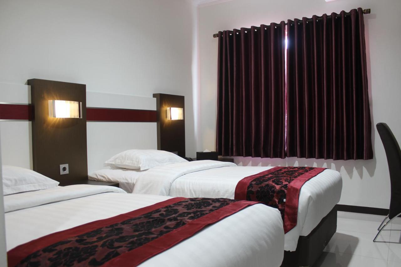 Idea'S Hotel Jalan Ibrahim Aji บันดุง ภายนอก รูปภาพ