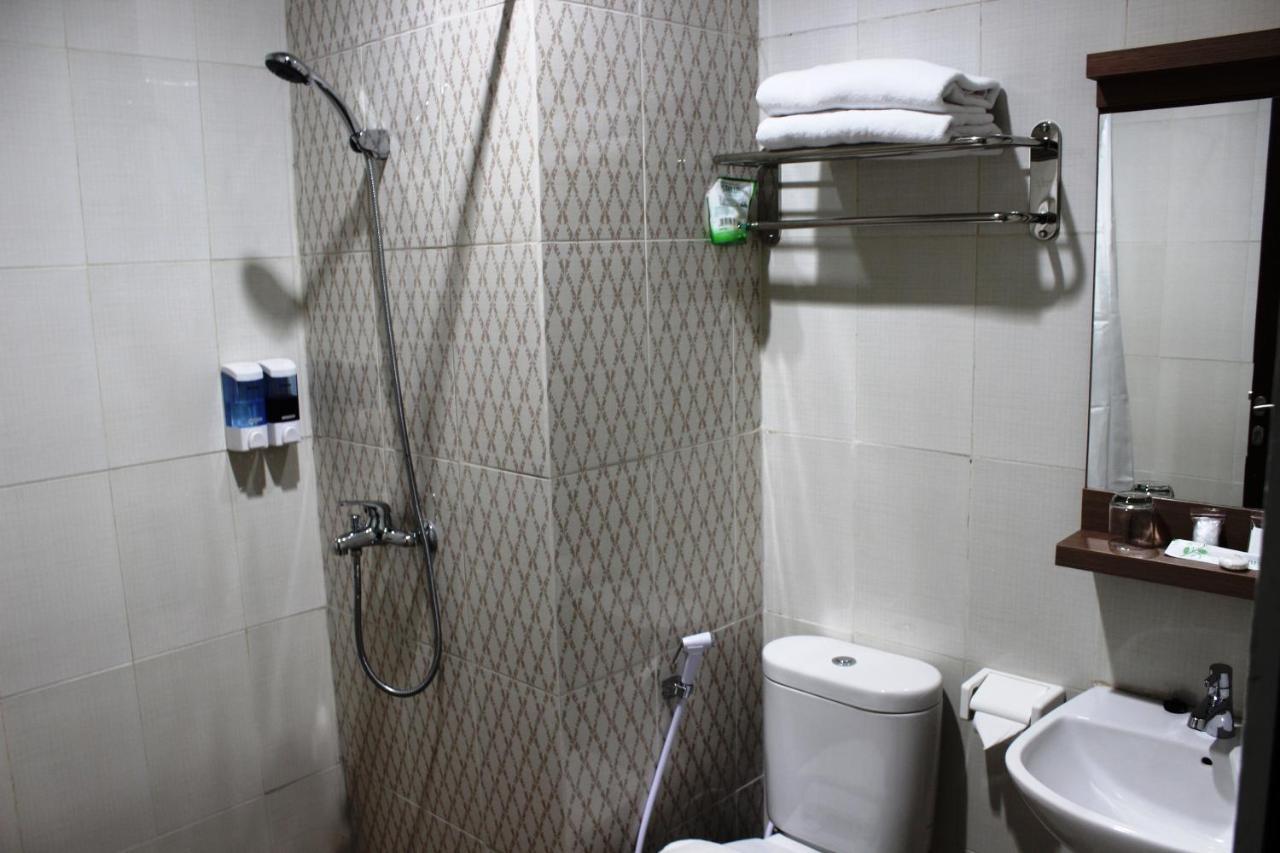 Idea'S Hotel Jalan Ibrahim Aji บันดุง ภายนอก รูปภาพ